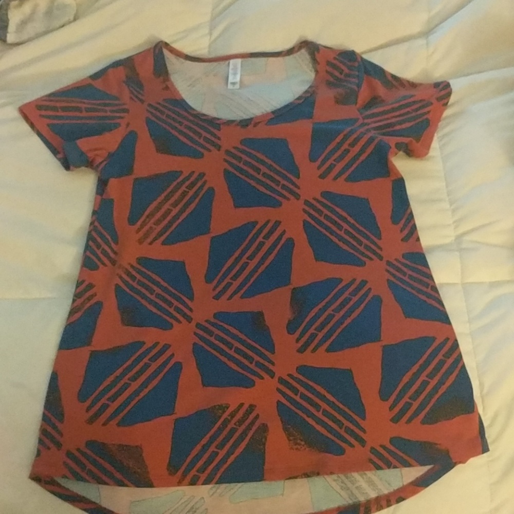 LulaRoe T-Shirt